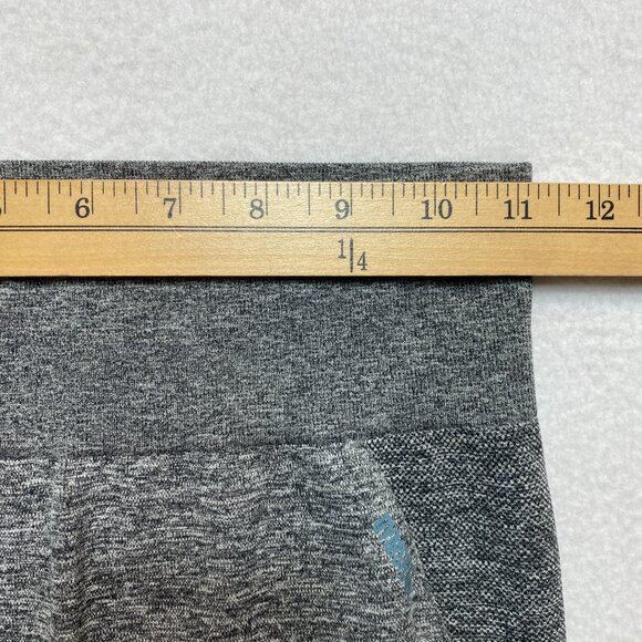 Gymshark Compression Leggings Women's S Gray Heather Big Spell Out - Picture 4 of 9